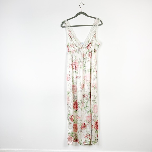 Vintage Lorraine floral satin long nightgown deep neckline lace trim Size small - Picture 6 of 9